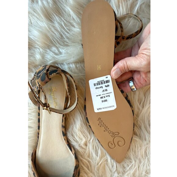 NWT- Seychelles 'Plateau Flats' Women's 9.5 Leopard Print Ankle Wrap Flat - Picture 6 of 6